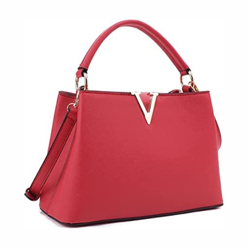 The Rise of Eco-Friendly Material in Leather Bag Collection